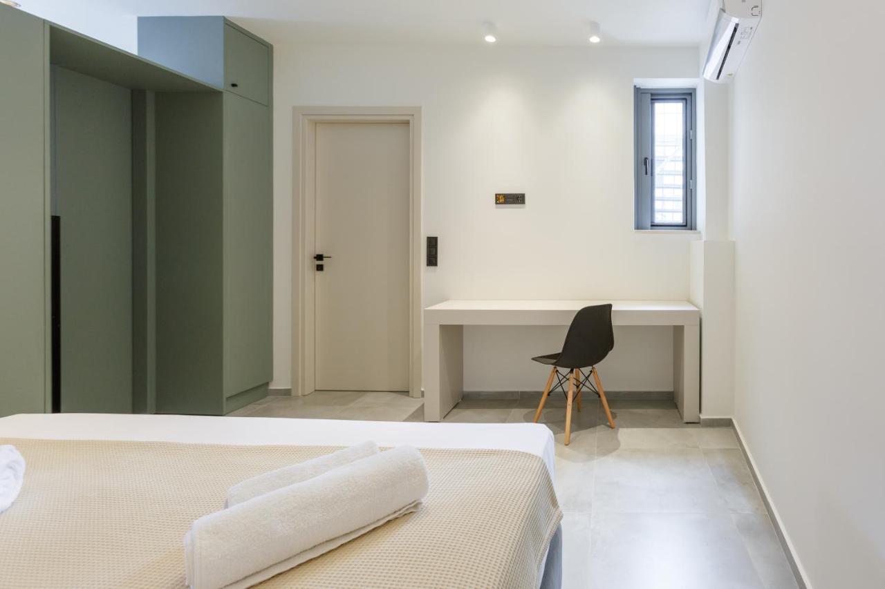 Studio W/King Size Bed Near The Heart Of カラマタ エクステリア 写真