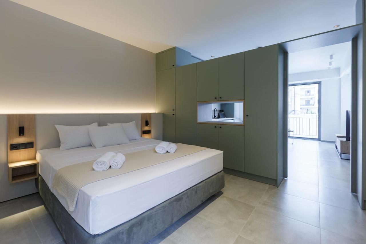 Studio W/King Size Bed Near The Heart Of カラマタ エクステリア 写真