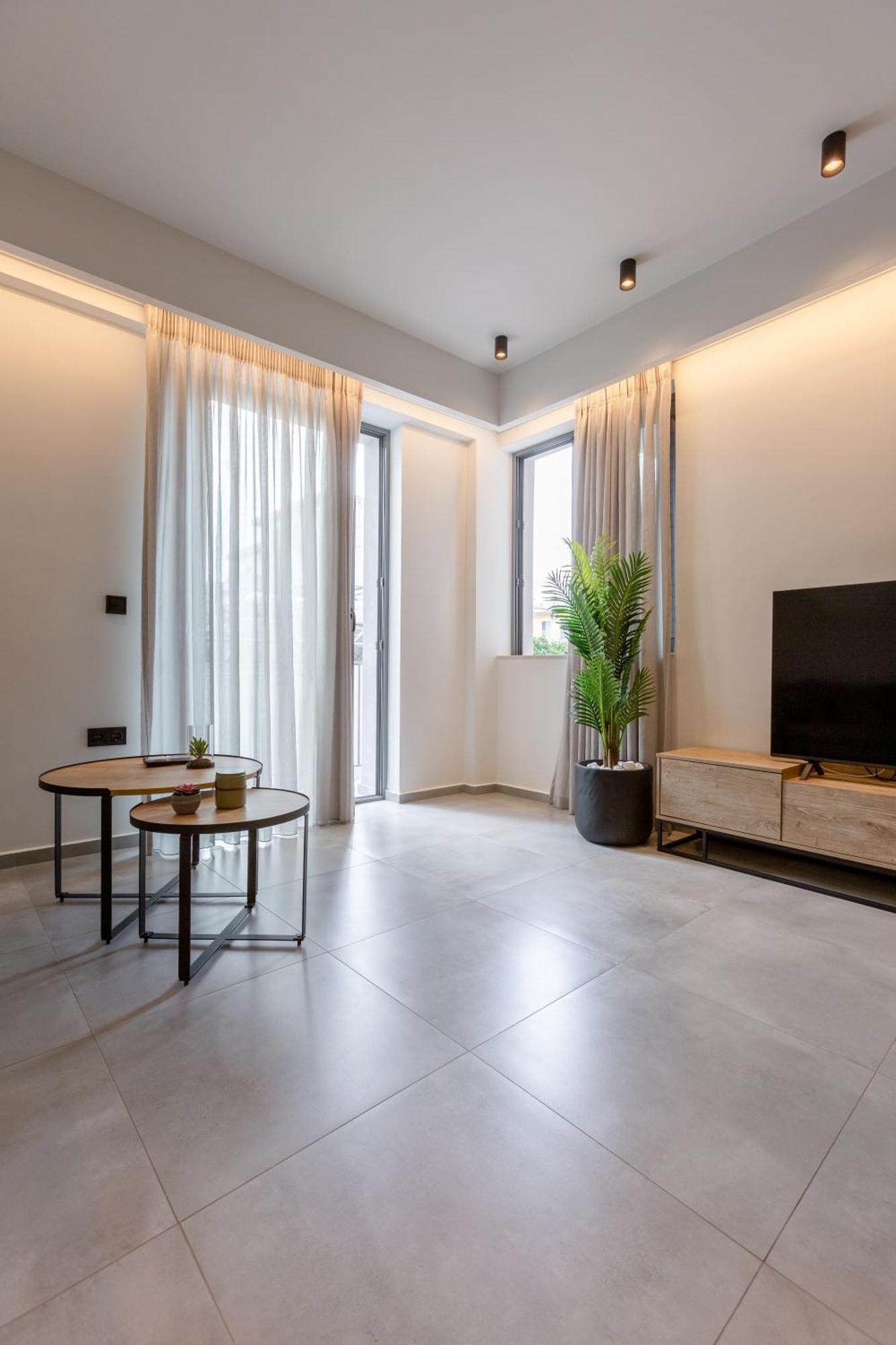 Studio W/King Size Bed Near The Heart Of カラマタ エクステリア 写真